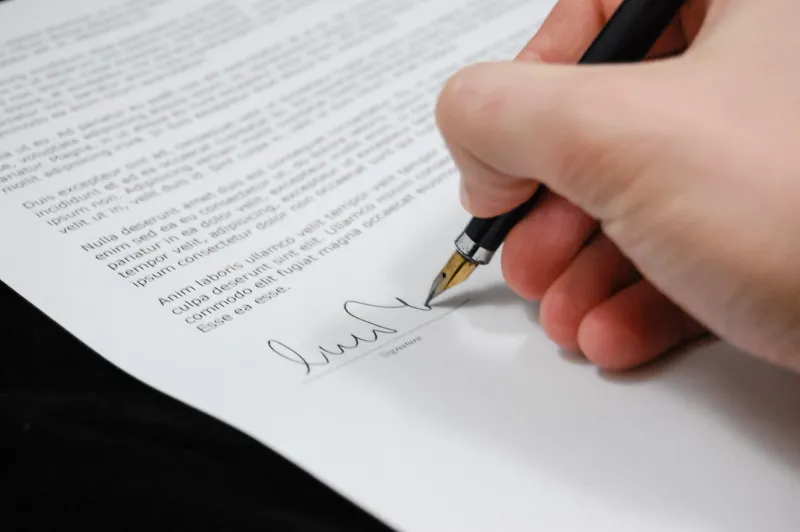 Silent Agreements: How Pre-Contract Deals Signed in Autumn Are Quietly Hollowing Out the January Transfer Window